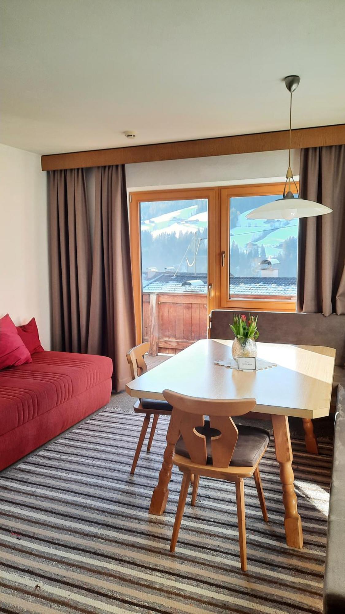 Haus Gmahblick Ferienwonungen Hotell Alpbach Exteriör bild